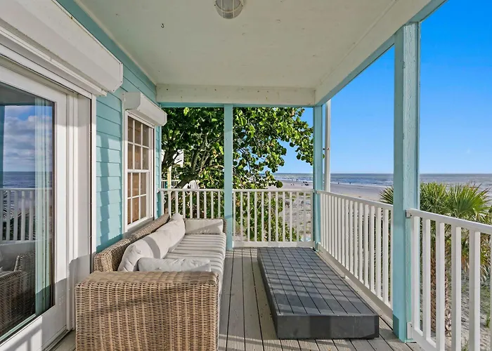 Holiday home Walks On The Shores Private Front Access
