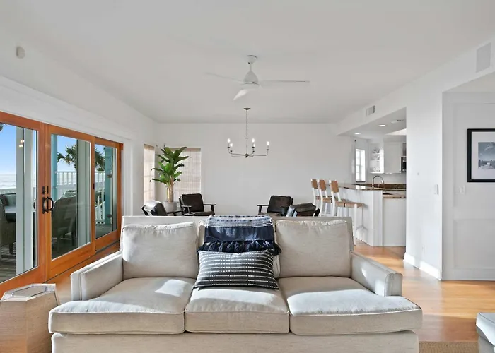 Holiday home Walks On The Shores Private Front Access *