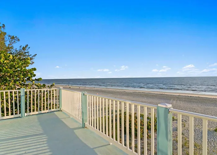 Holiday home Walks On The Shores Private Front Access Clearwater Beach
