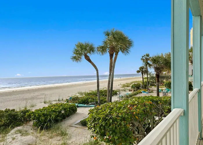 Holiday home Walks On The Shores Private Front Access Clearwater Beach