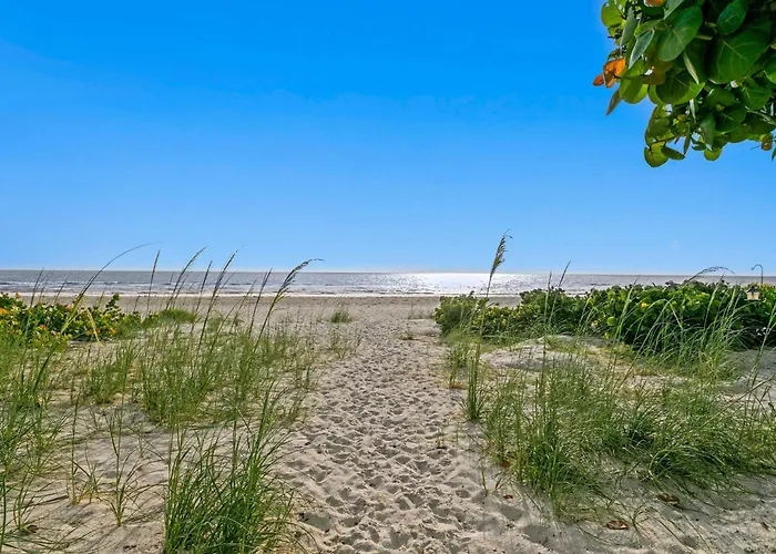 Holiday home Walks On The Shores Private Front Access Clearwater Beach
